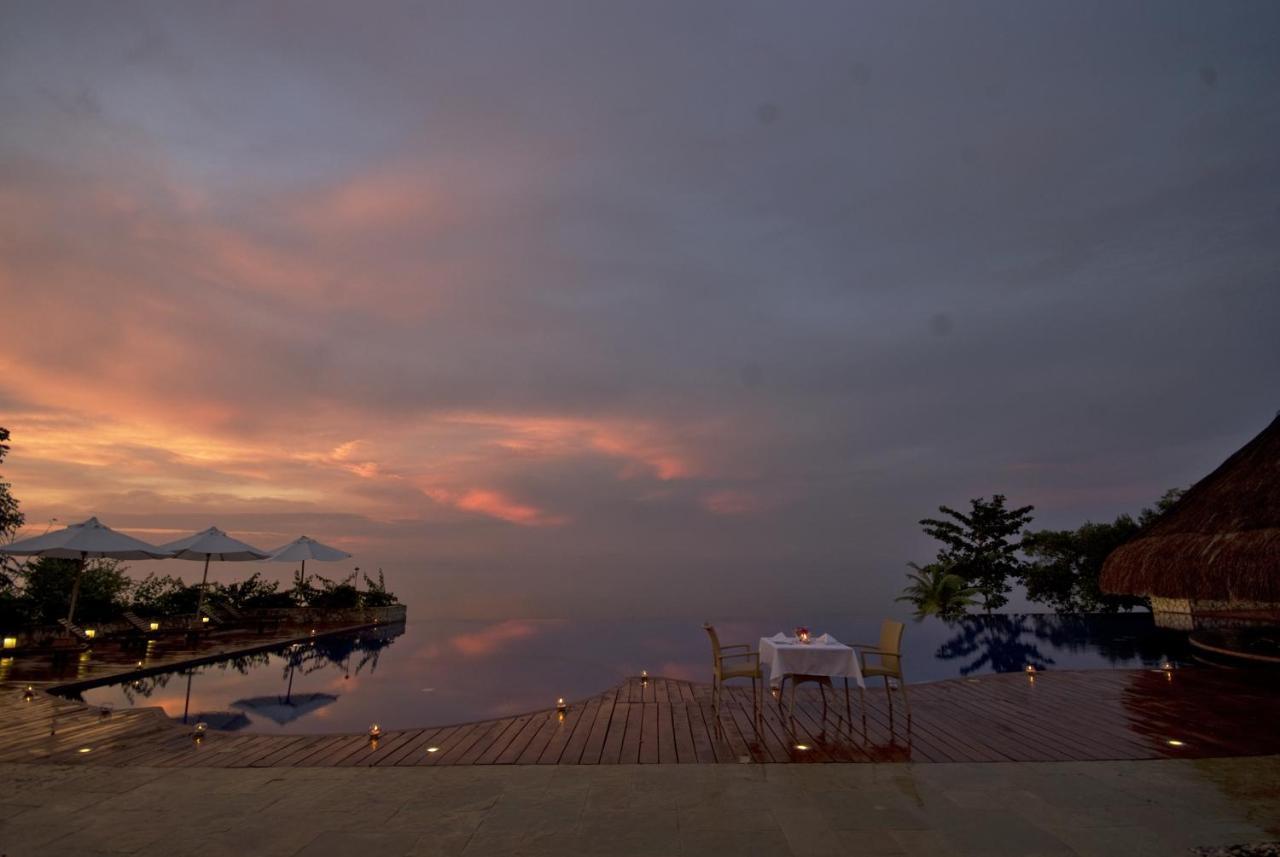 Eskaya Beach Resort And Spa Panglao Restaurace fotografie